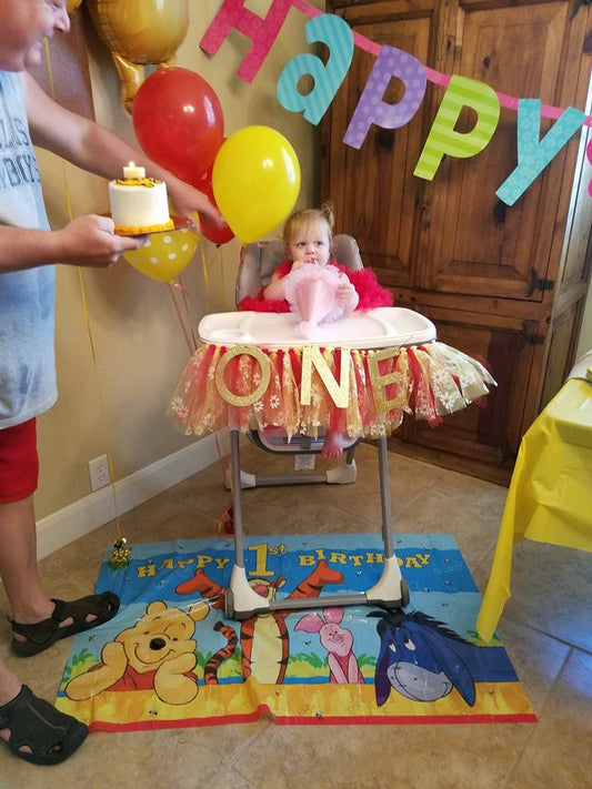Scarlett's Winnie the Pooh Themed First Birthday Party